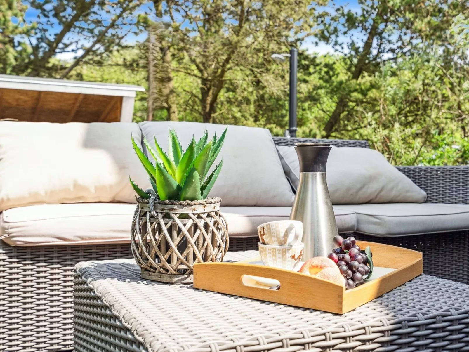 "Julie" - 1.5km from the sea - Outside