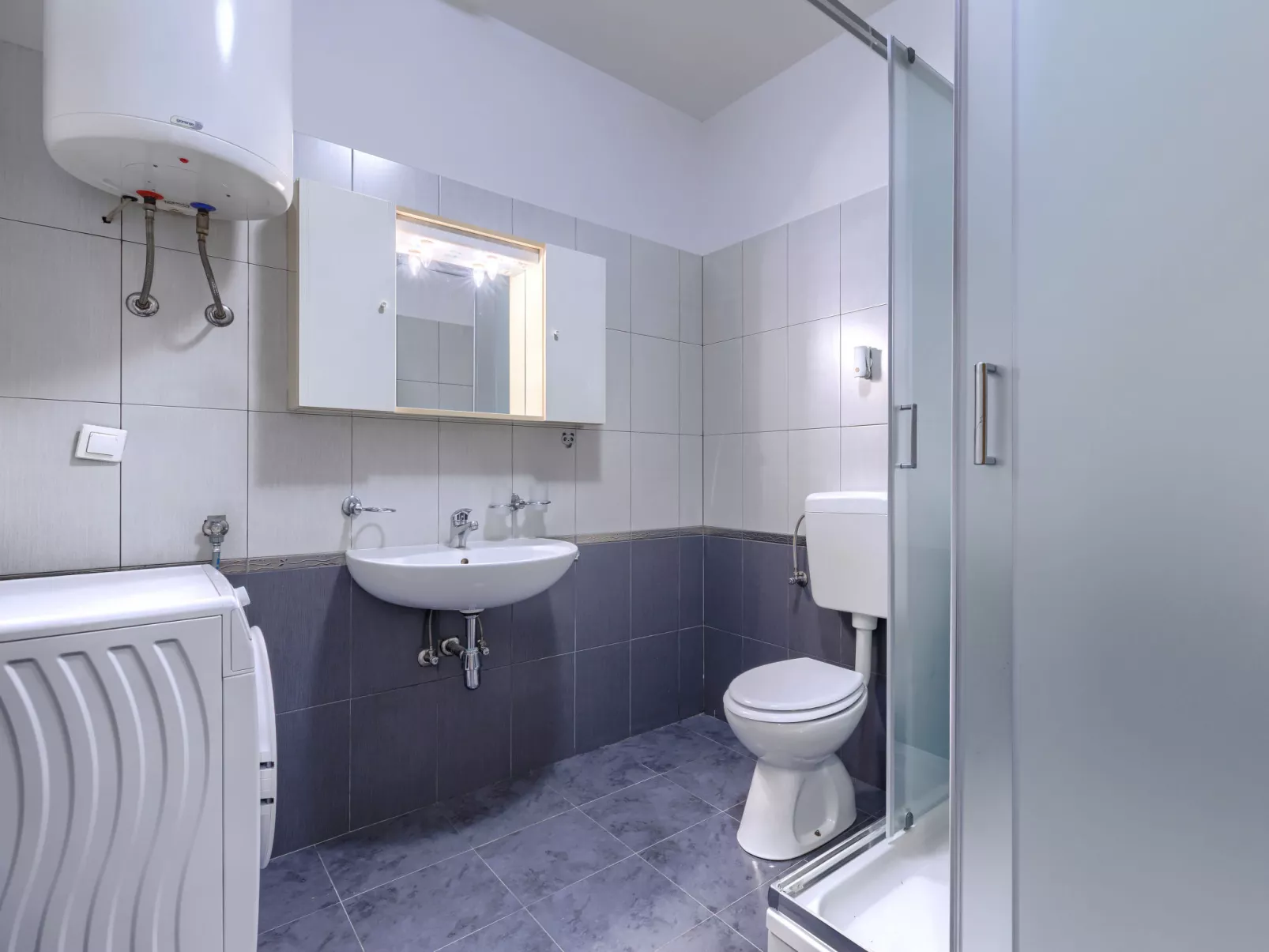 Milanković - Drinnen