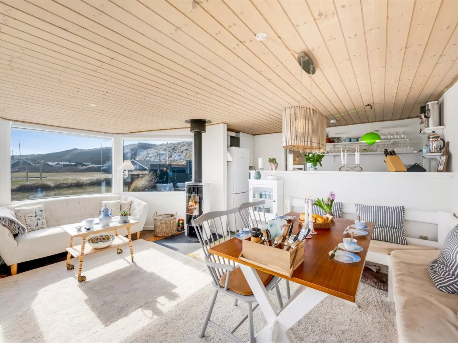 "Jorie" - 100m from the sea - Inside