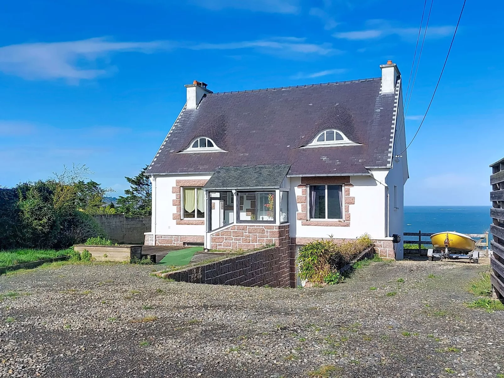 Ty Kérael - Outside