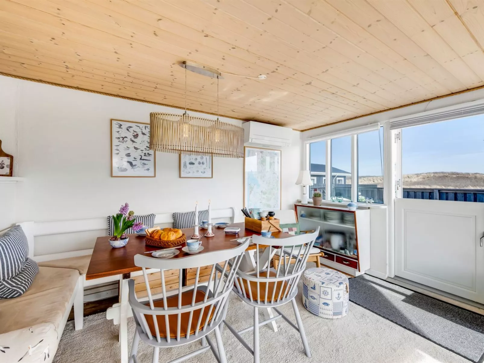 "Jorie" - 100m from the sea - Inside