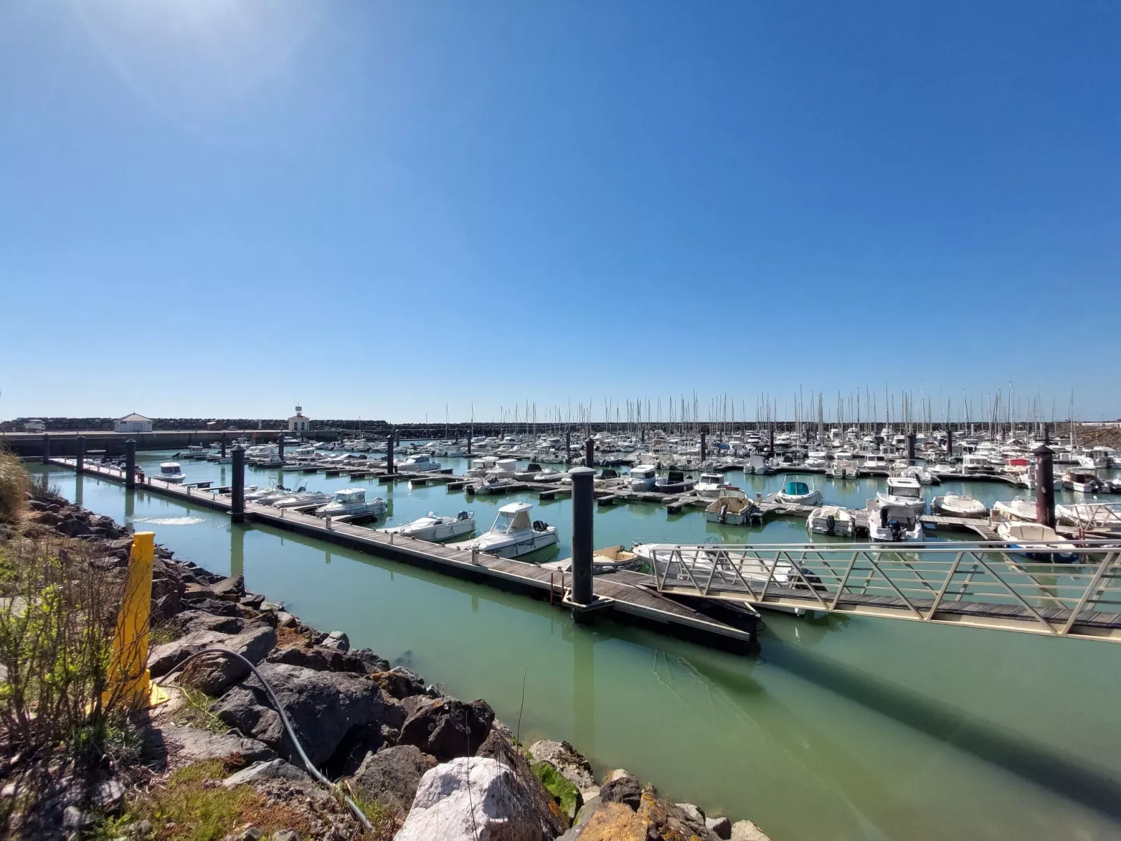 Le Saint Hilaire - Draußen