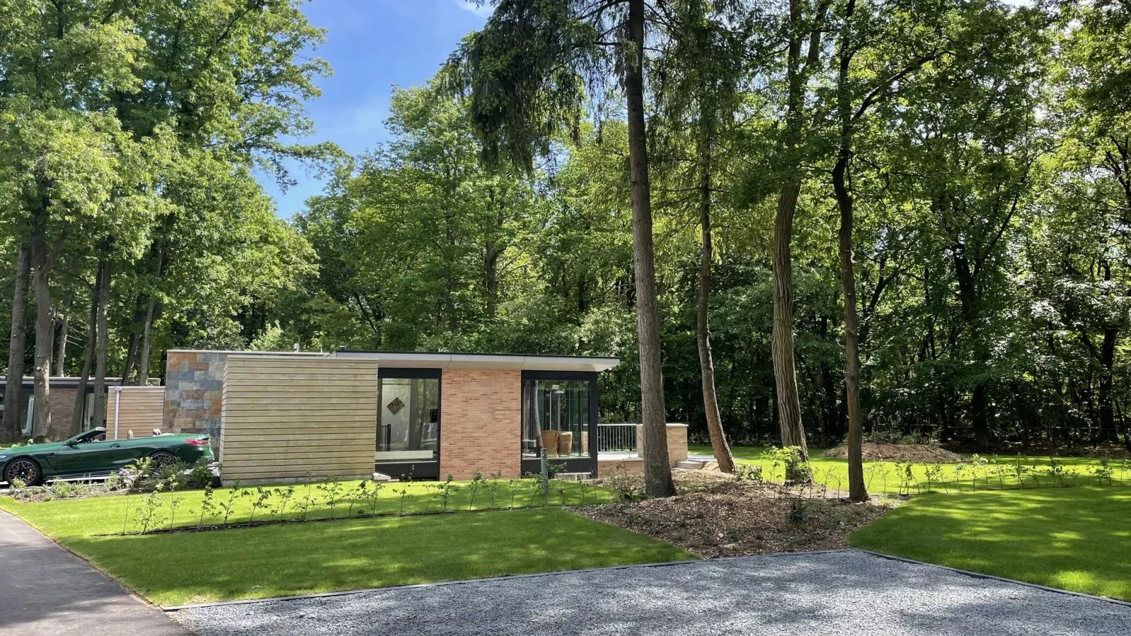 De Douglas - Außenbereich Sommer