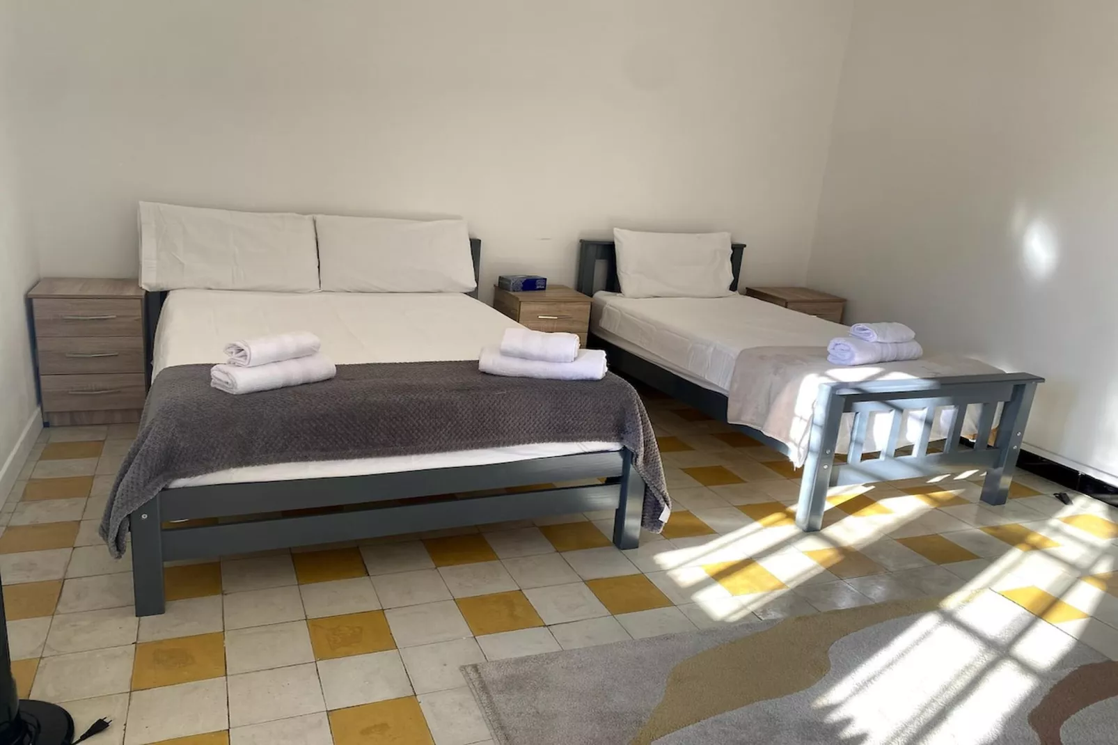 Grande Maison et piscine privée - Schlafzimmer