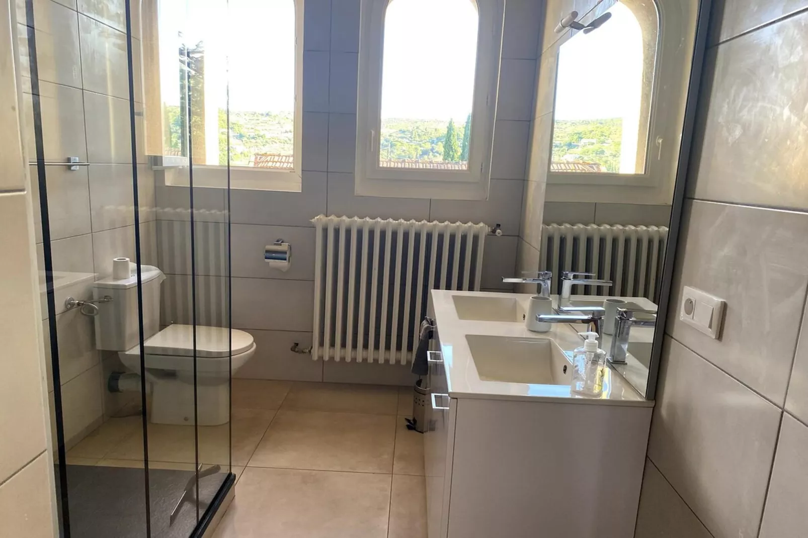 Grande Maison et piscine privée - Badezimmer