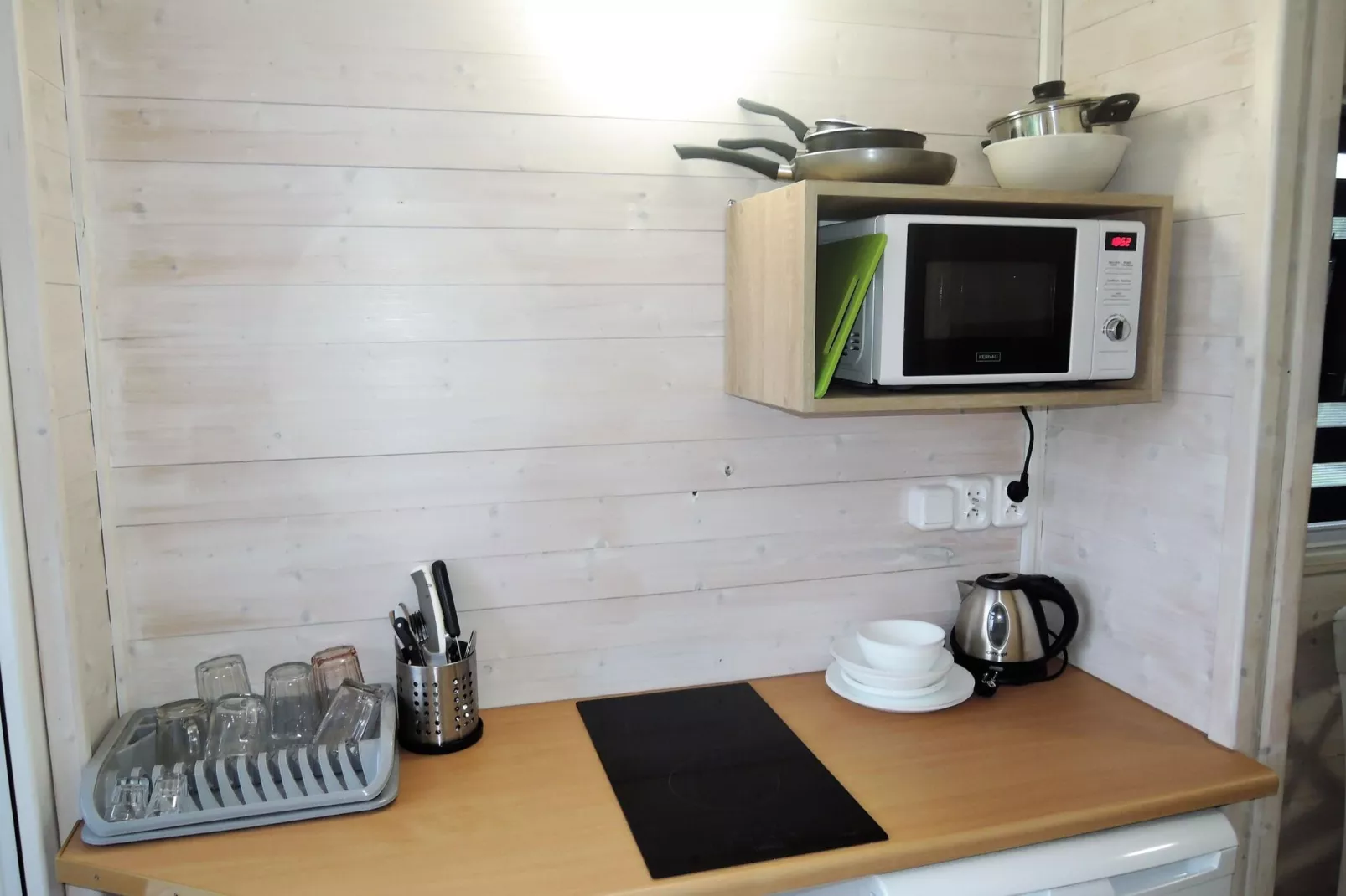 Baltic Sunrise - domki 3 osobowe-Kitchen