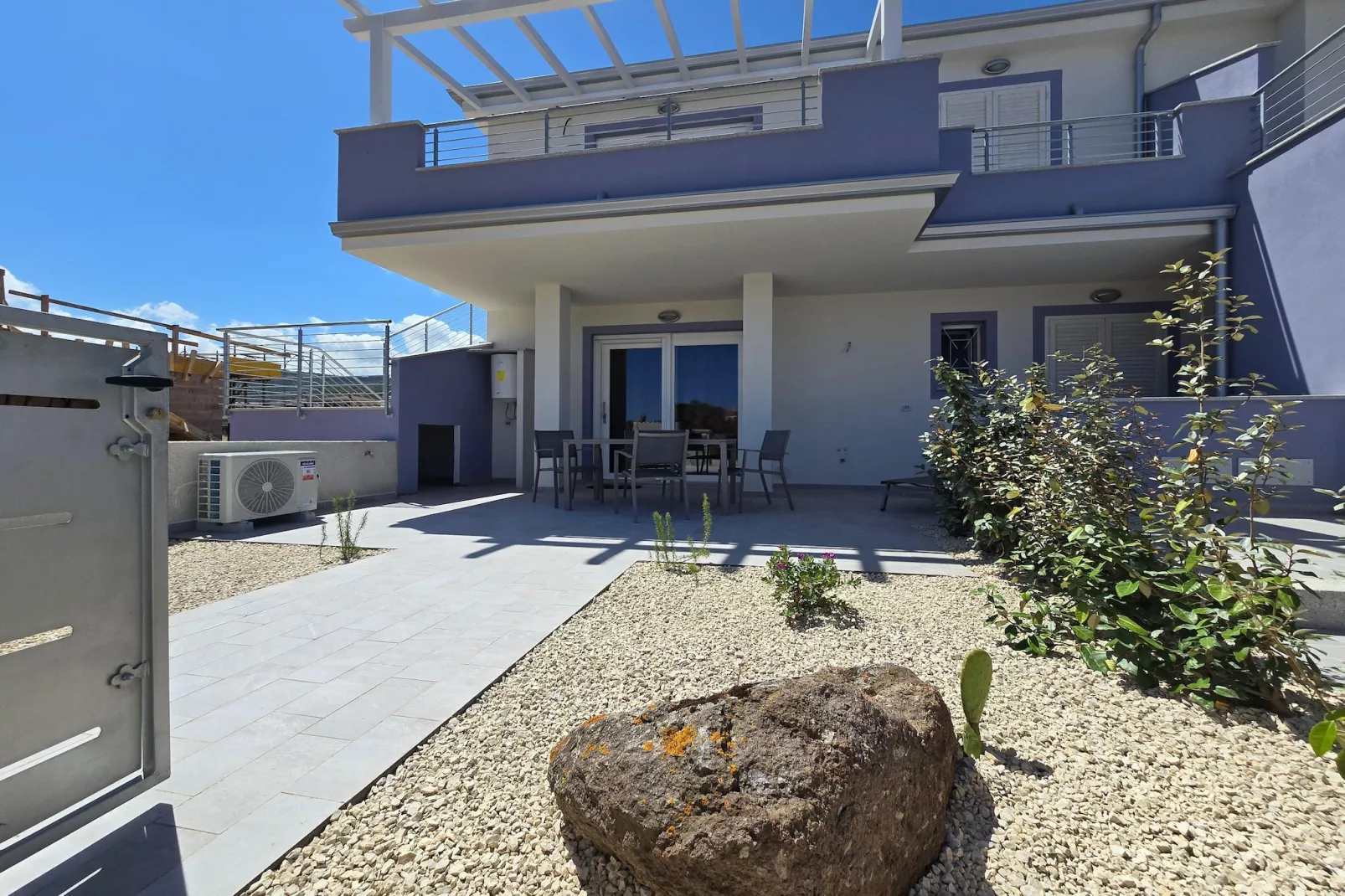 CASA GARDENIA - Garten Sommer