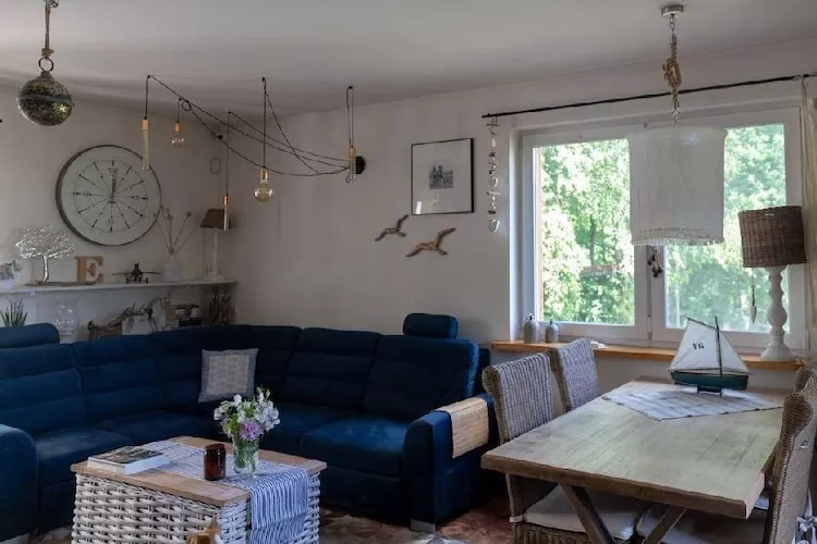 Dom wakacyjny z basenem w Kielnie