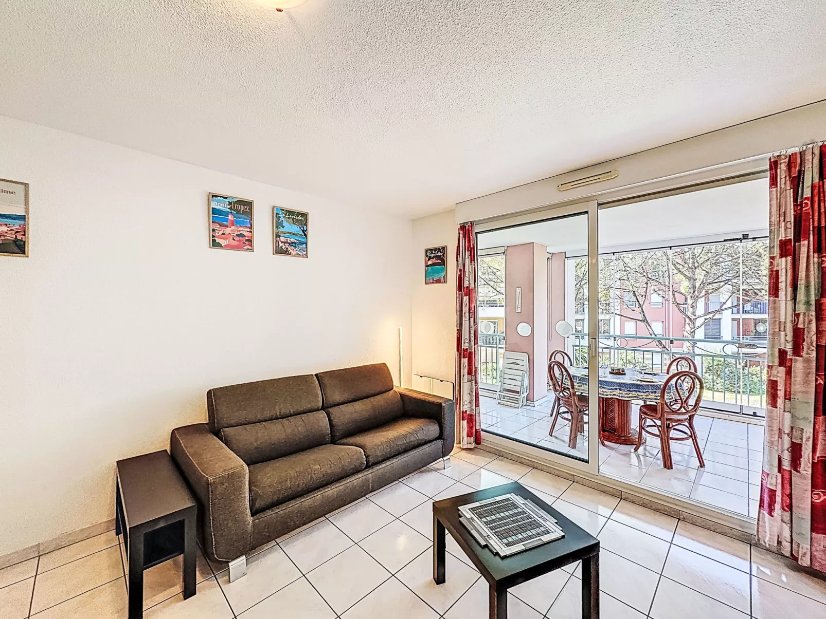 Les Calanques du Parc - Inside