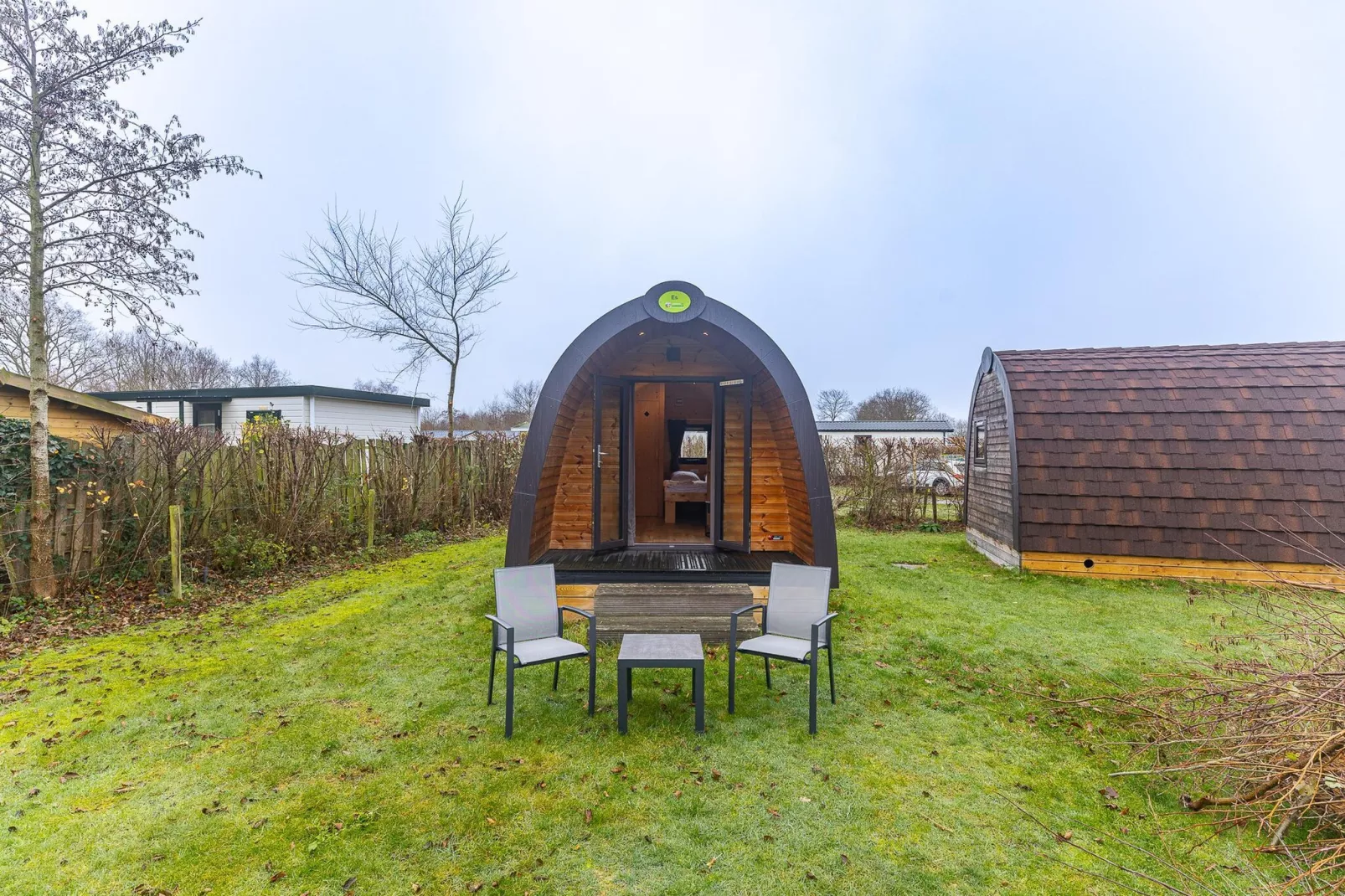 Duinhoeve Duinlodges 2 pers (huisdiervriendelijk) - Außenbereich Sommer