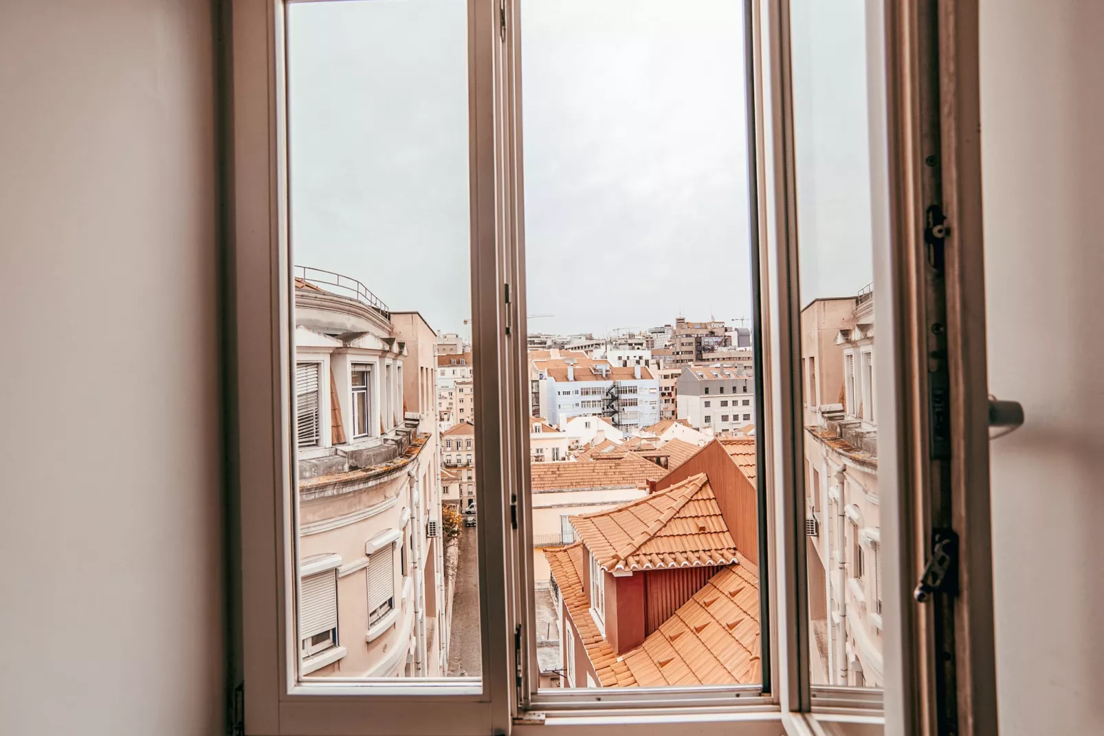 Central & Typical Lisboa by GT House - Aussicht Sommer