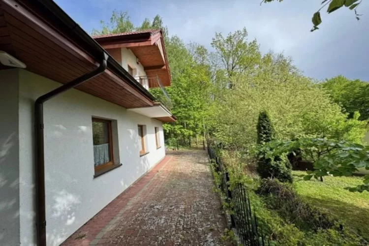 Dom w Kretowinach dla 8 osób - Jardins en été