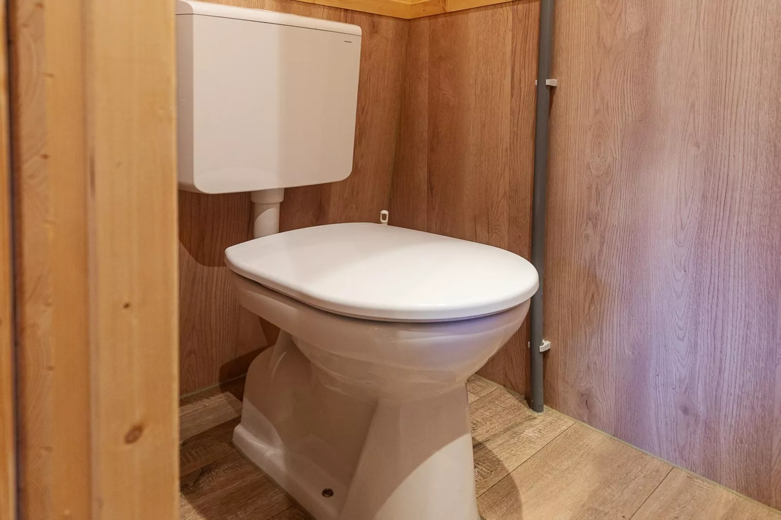 Duinhoeve Duinlodges 2 pers (huisdiervriendelijk) - Badezimmer