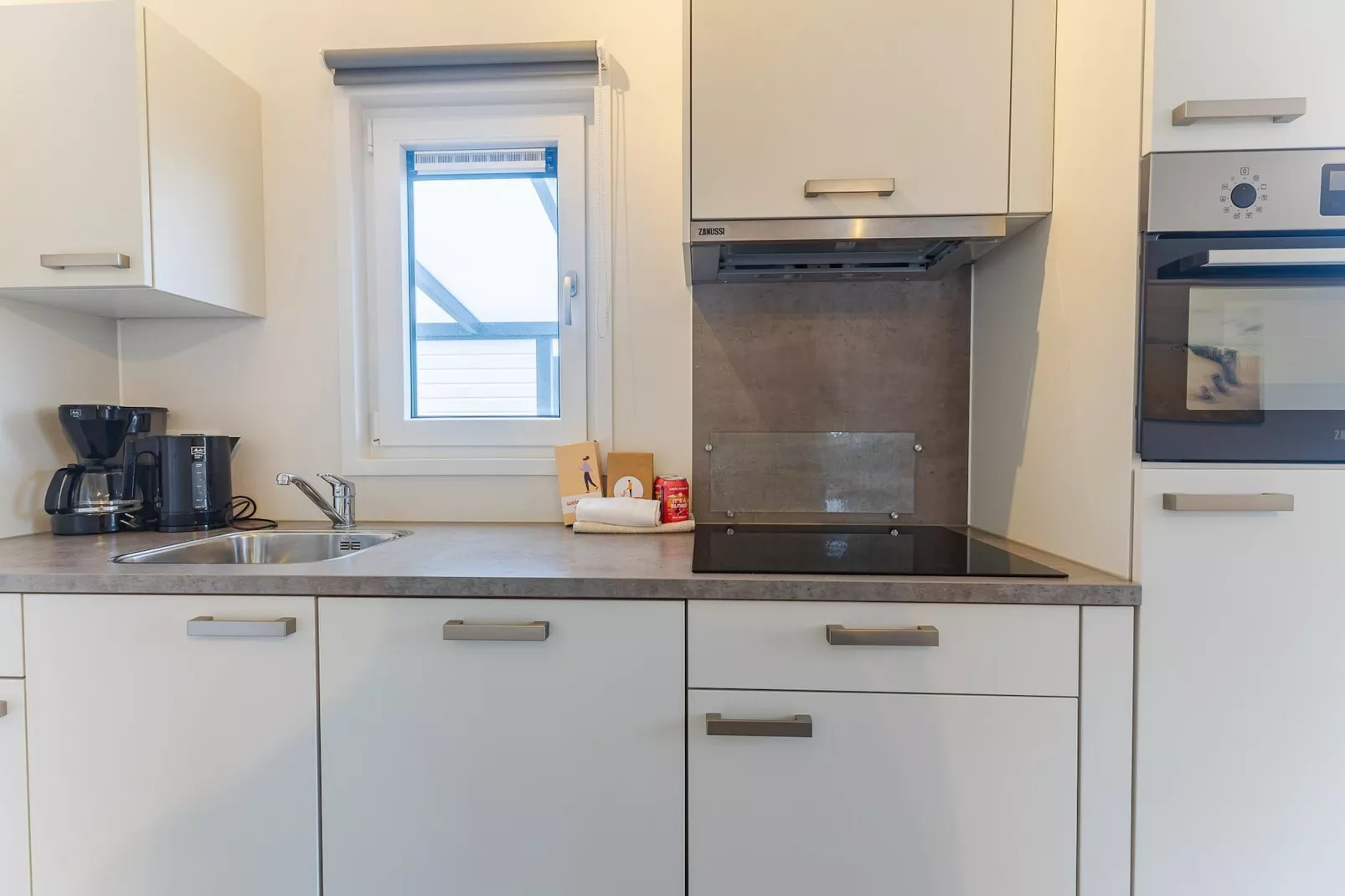 Duinhoeve chalet Schelp - Kitchen