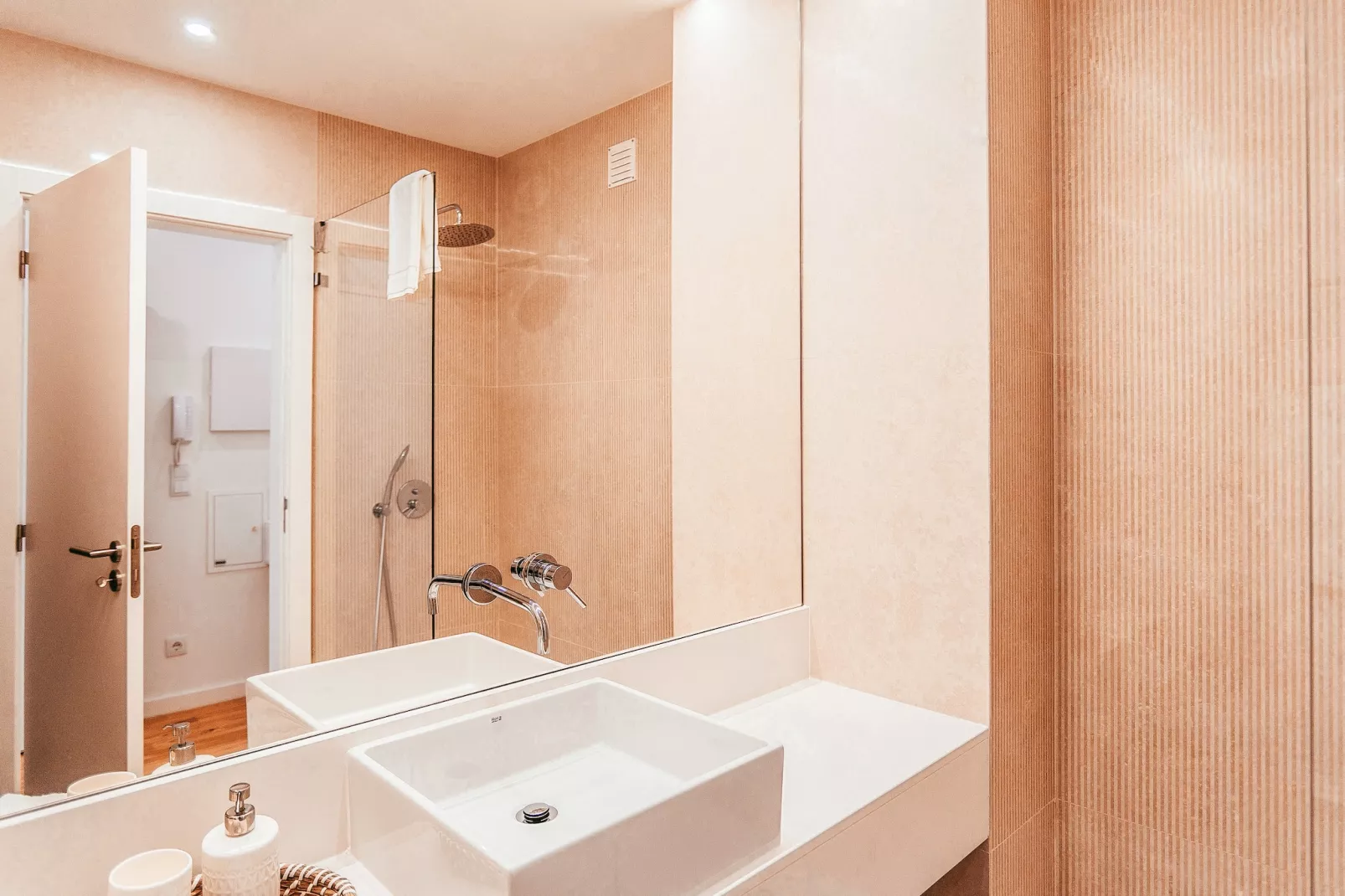 Prestige Apartment By Gt House - Badezimmer