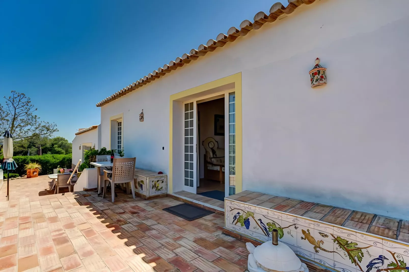 Jacarandá Apartment in Quinta Velha by GT House - Extérieur été