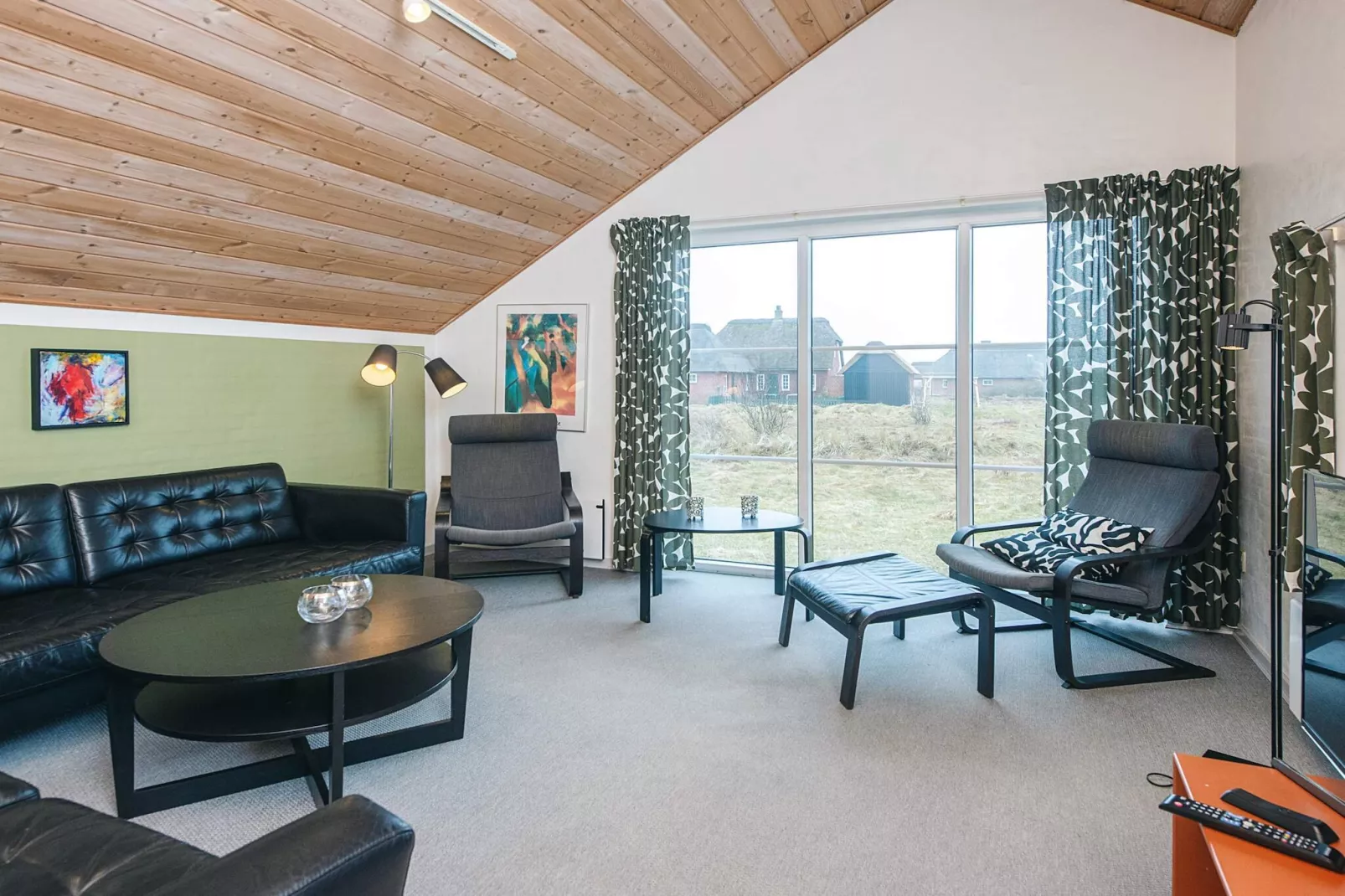 Luxurious Beach Retreat in Blavand-By Traum - Indoor