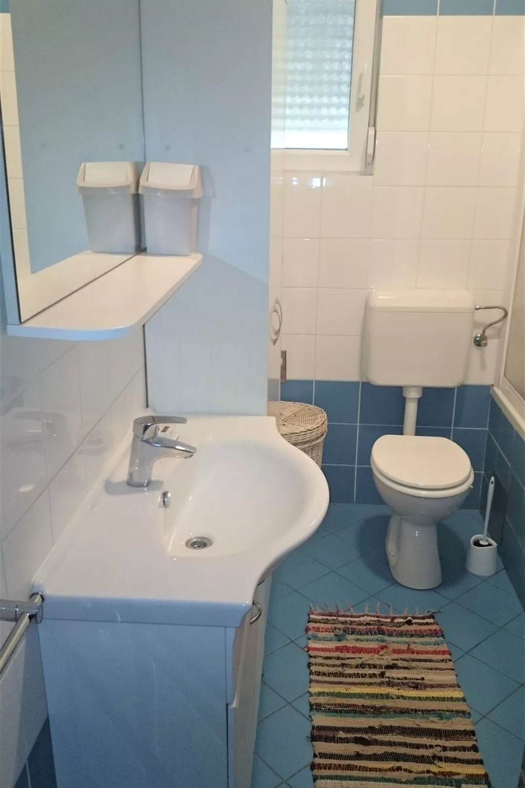 Zentrale Ferienwohnung mit überdachtem Balkon - Image-tags.info