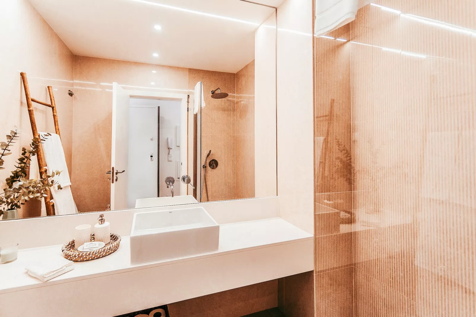 Prestige Apartment By Gt House - Badezimmer