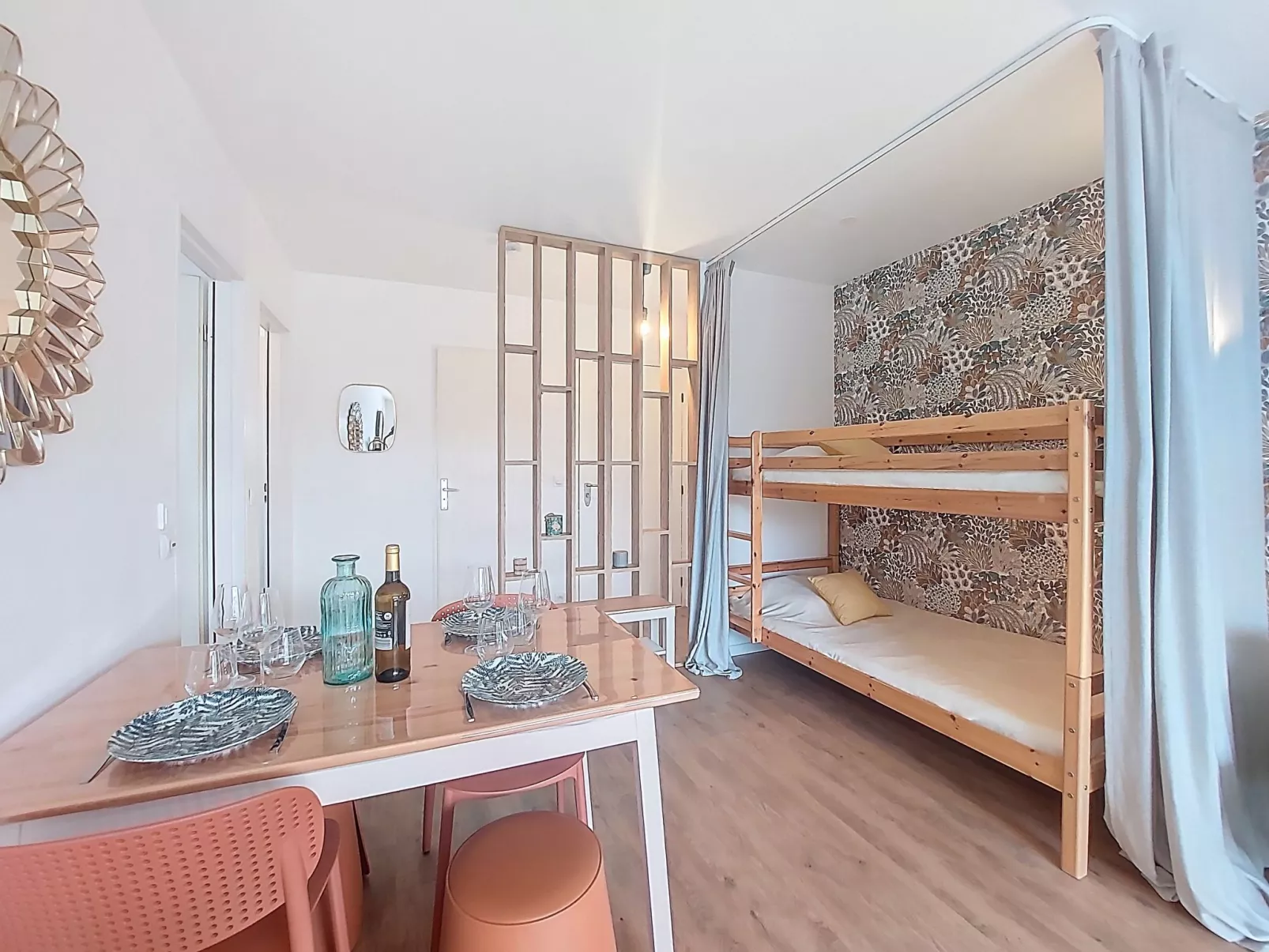 Maris Stella - Drinnen