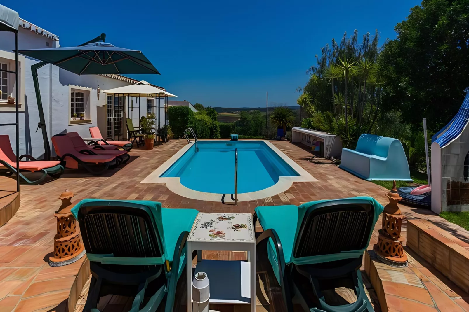 Jacarandá Apartment in Quinta Velha by GT House - Piscine