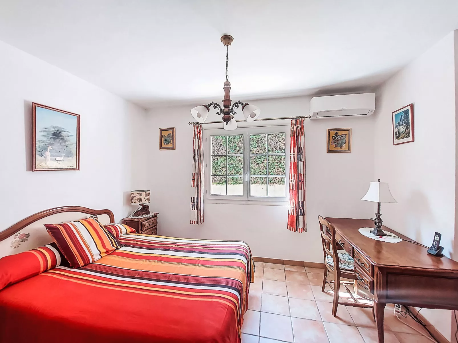 L´Argentière - Inside