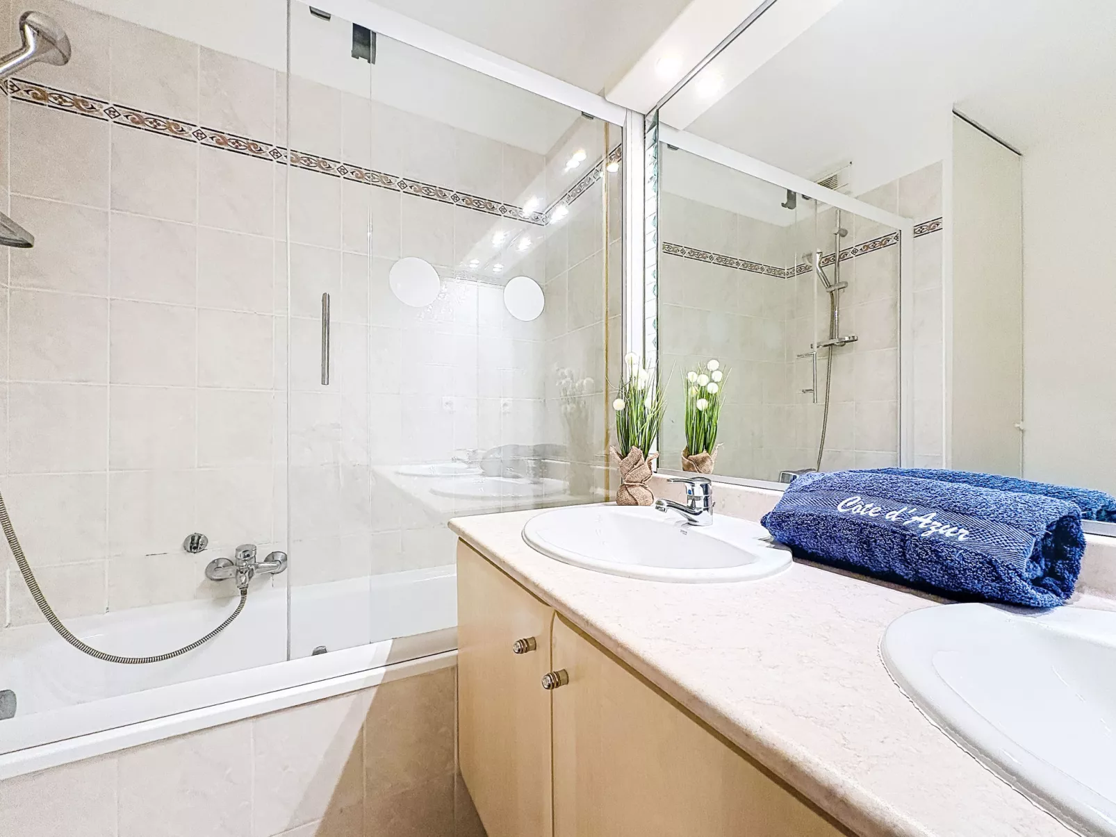 Les Calanques du Parc - Inside