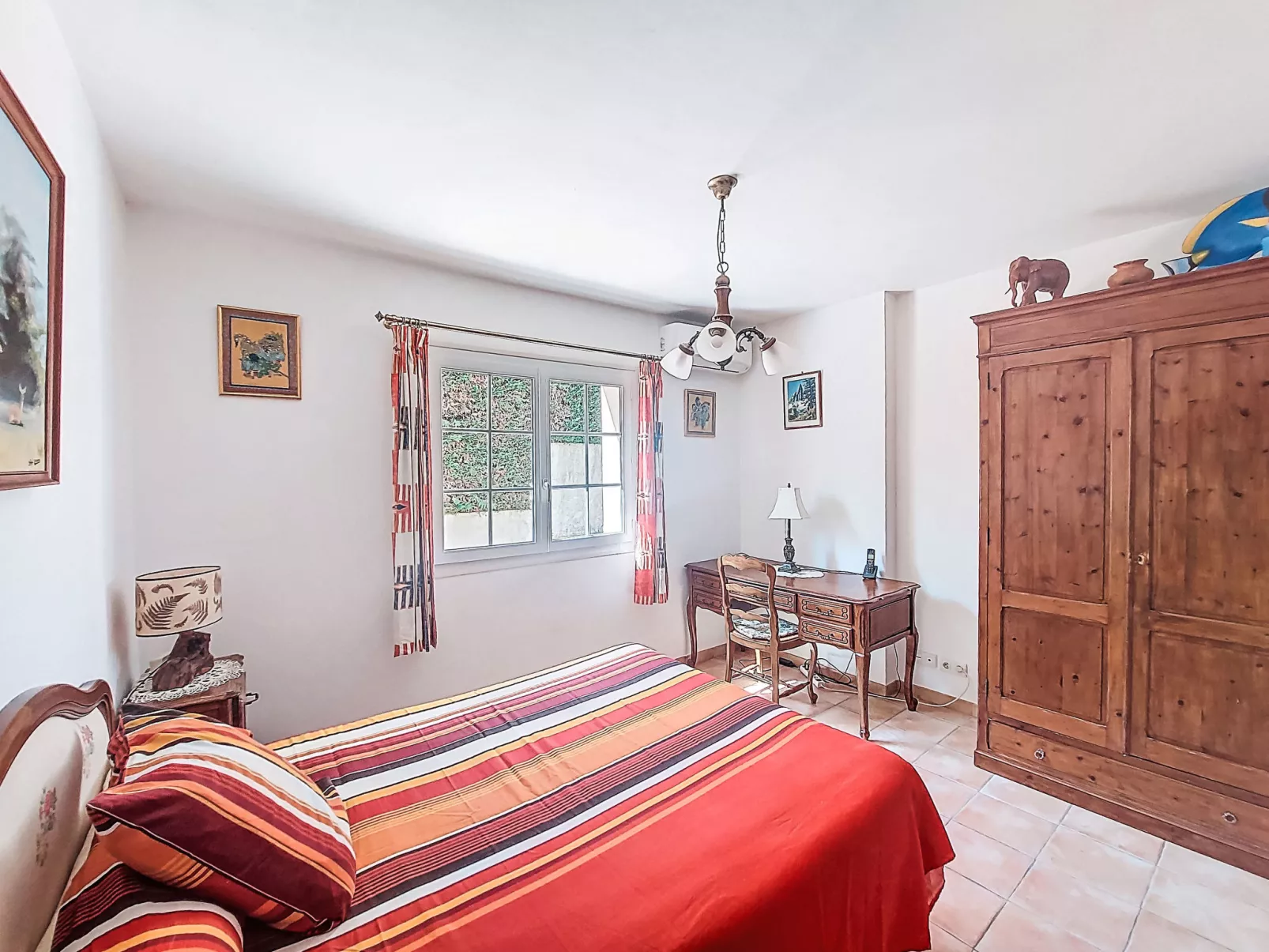 L´Argentière - Inside