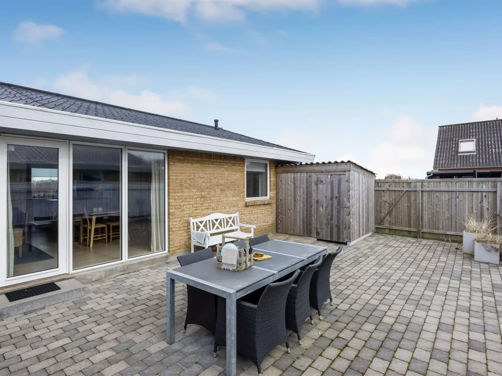 "Heida" - 1.5km from the sea - Outside