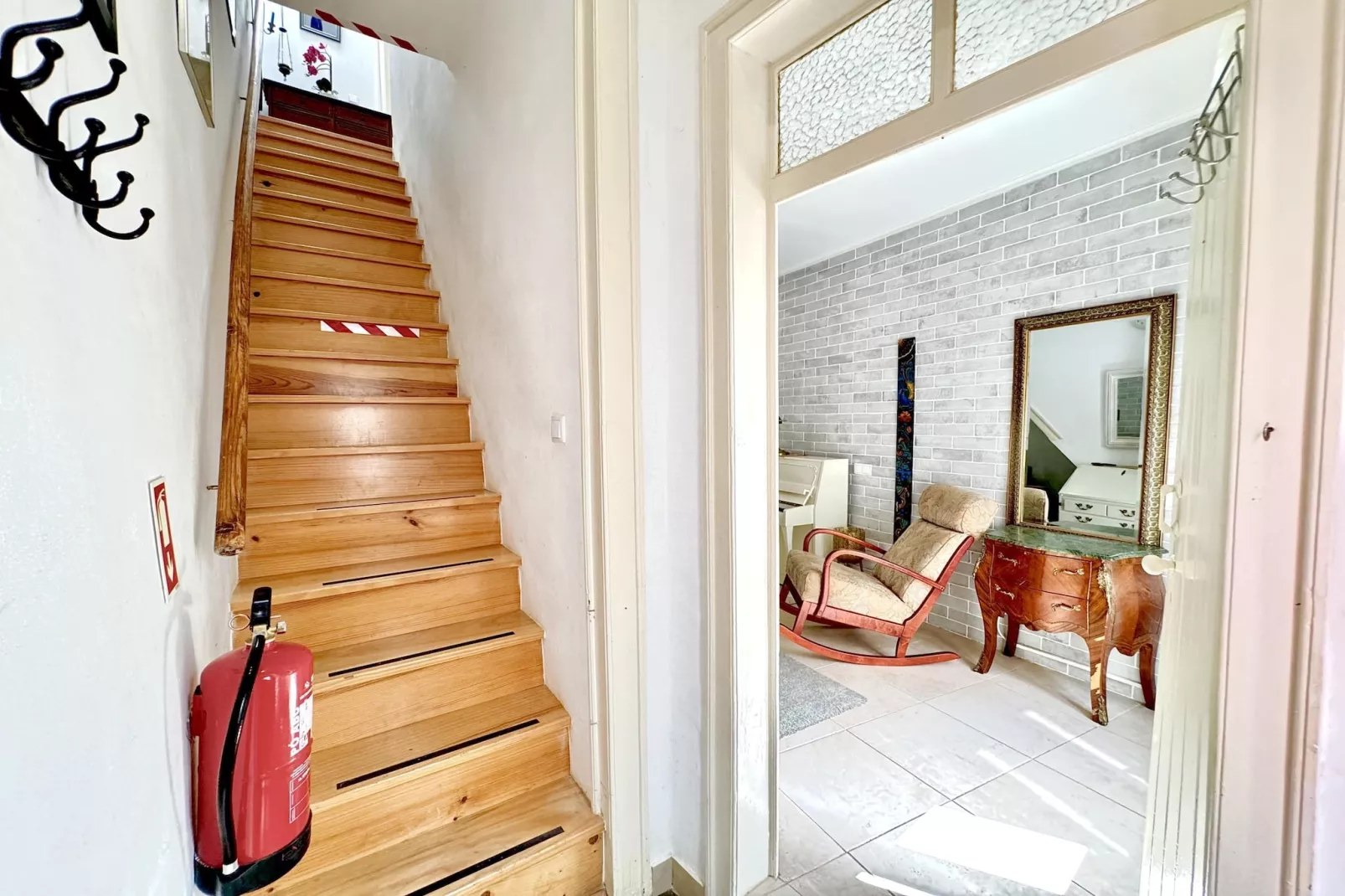 Laila Summer Escape by GT House - Landing