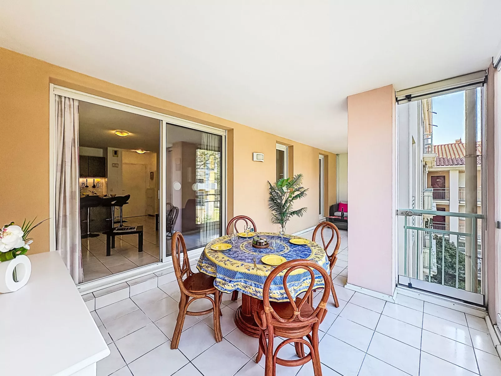 Les Calanques du Parc - Outside