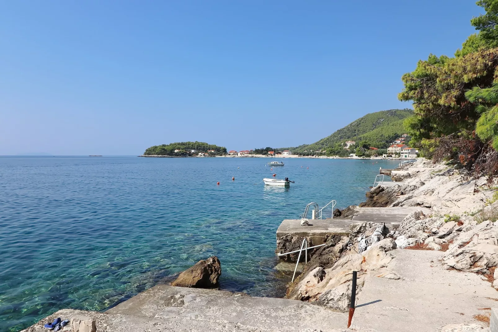 Seaside Apartments Markota - Two Bedroom Apartment  with Terrace and Sea View ( A1) - Ambiente