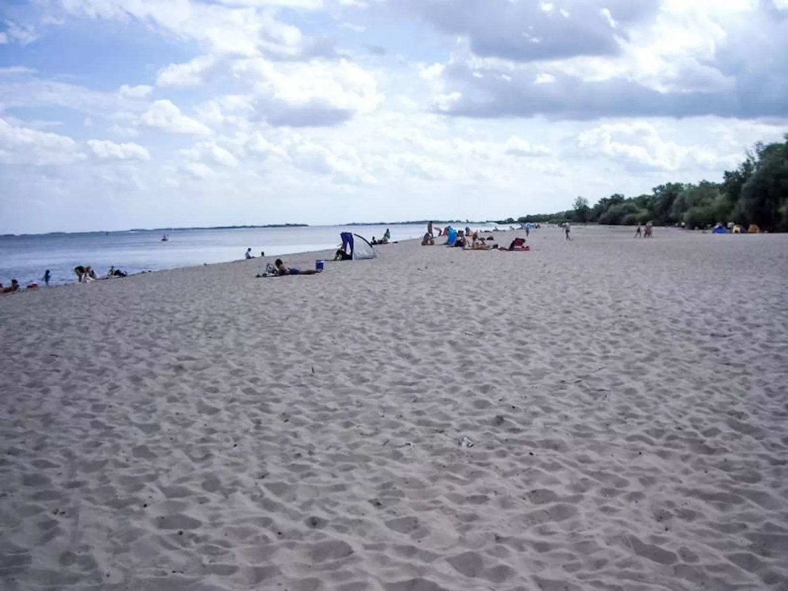 Yachtwieck - Outside