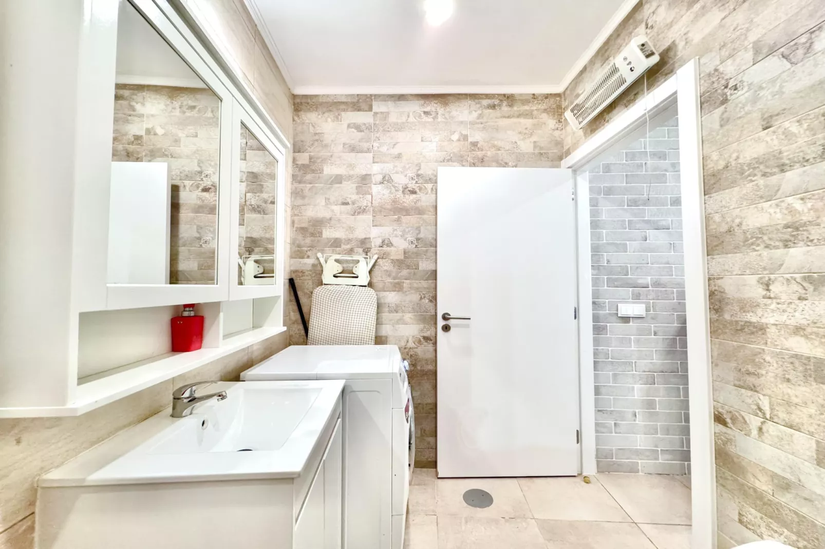 Laila Summer Escape by GT House - Bathroom