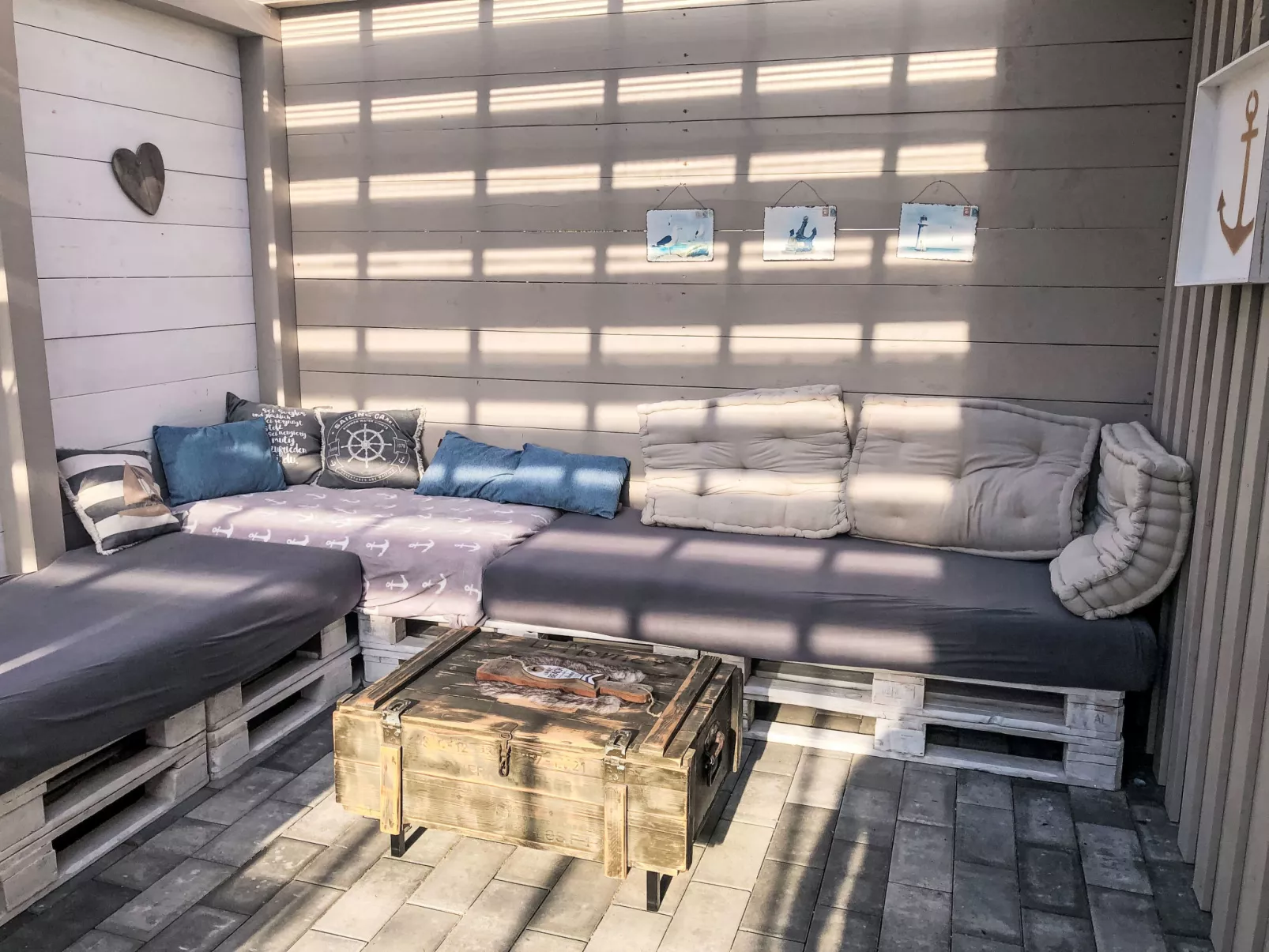 Ankerplatz - Draußen