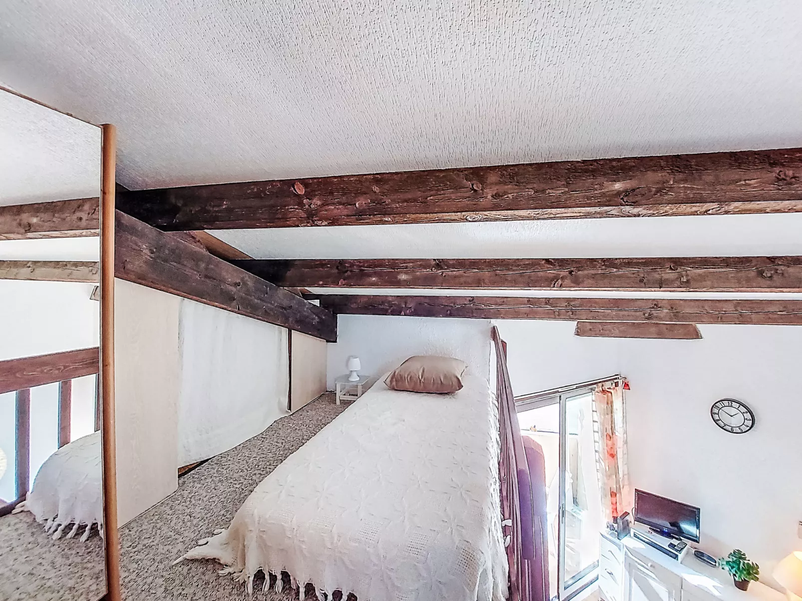 Front de Mer - Inside