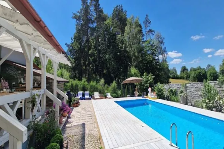 Dom wakacyjny z basenem w Kielnie - Piscine