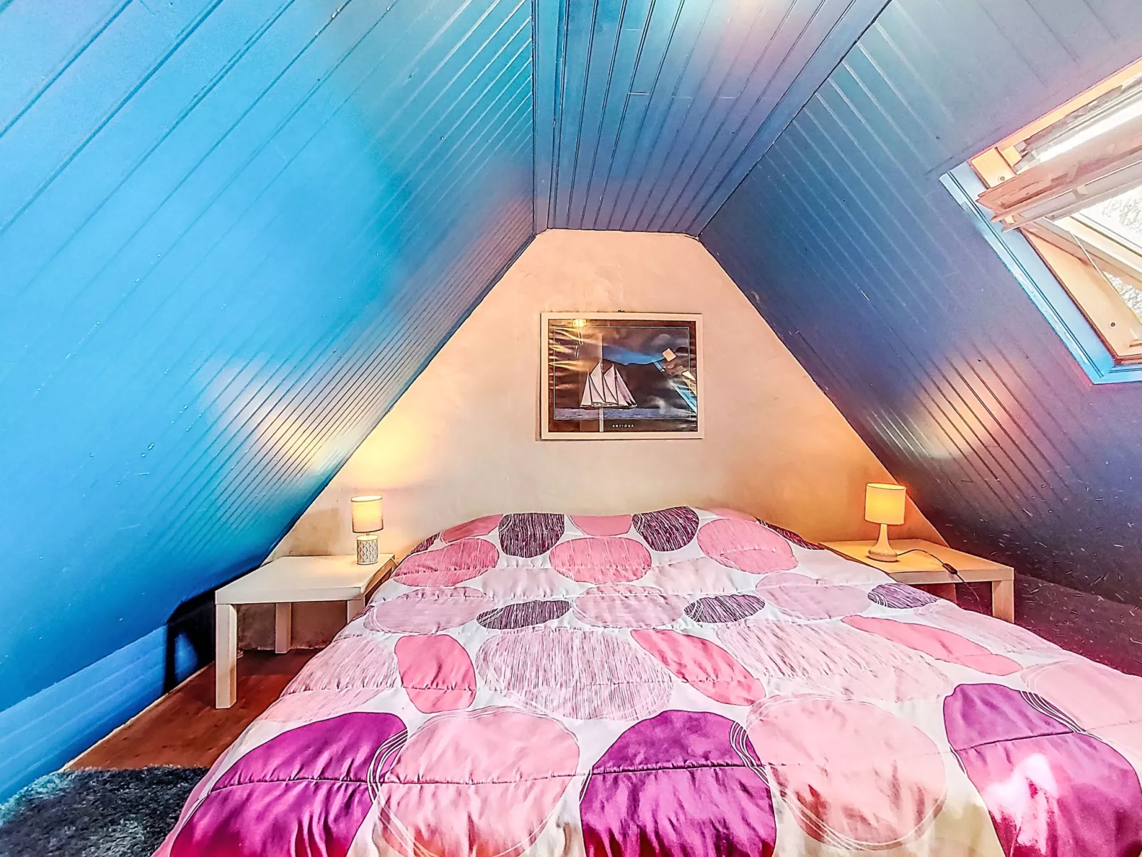 La Chapelle - Inside