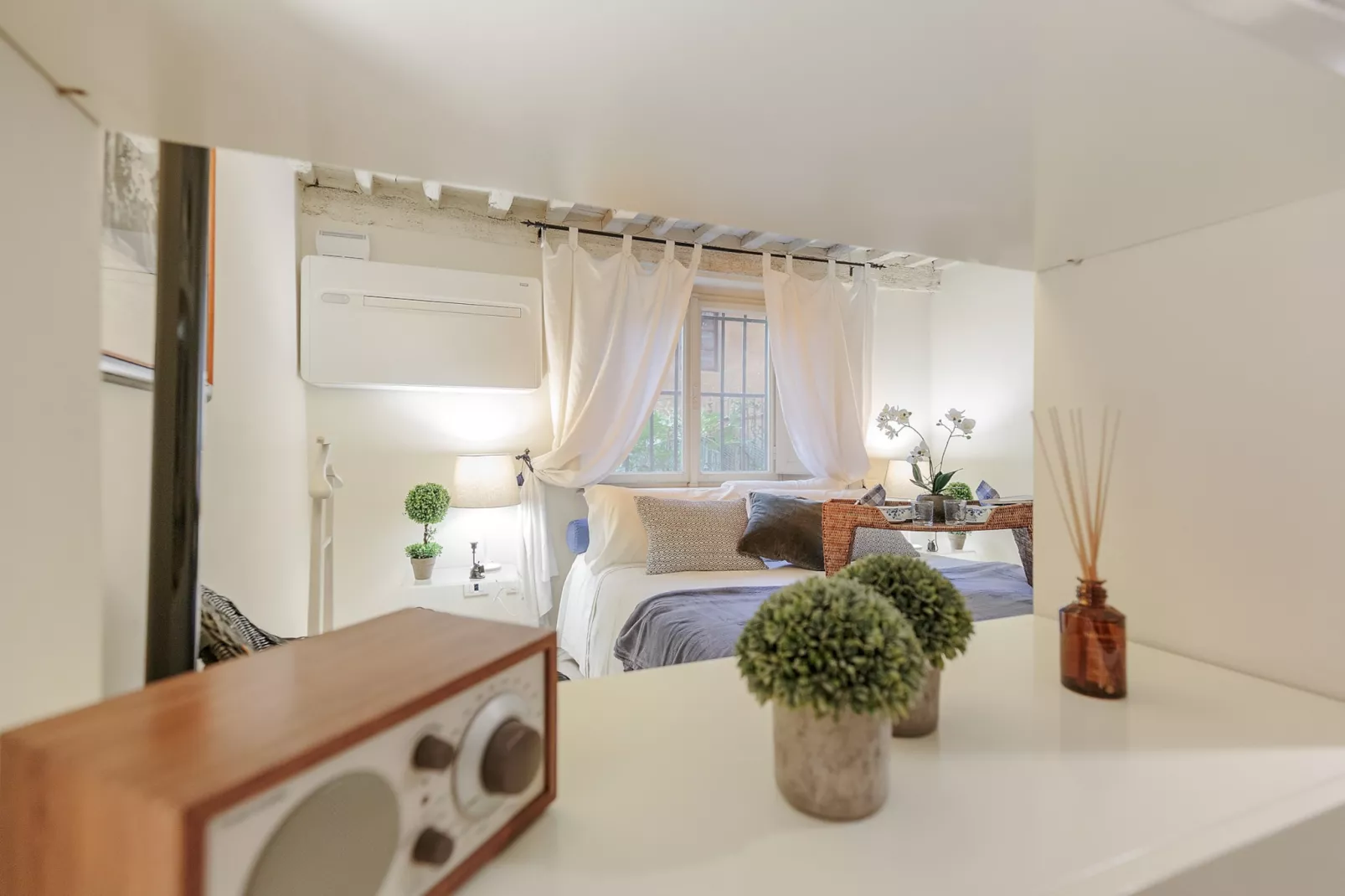 The 1400's Apartment - Schlafzimmer