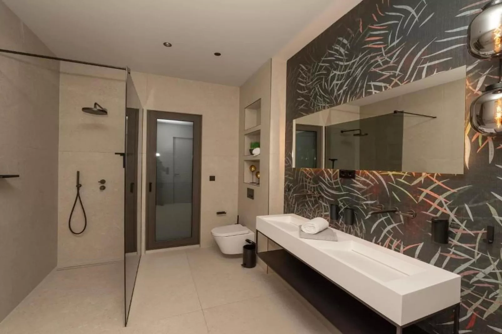 Luxury Beachfront Villa Malia Trogir with Pool - Badezimmer