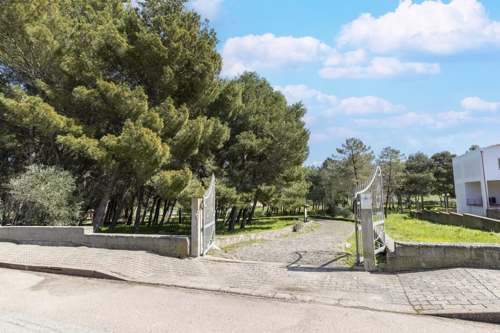 CASA ALBERICI - Areas within 1km in summer