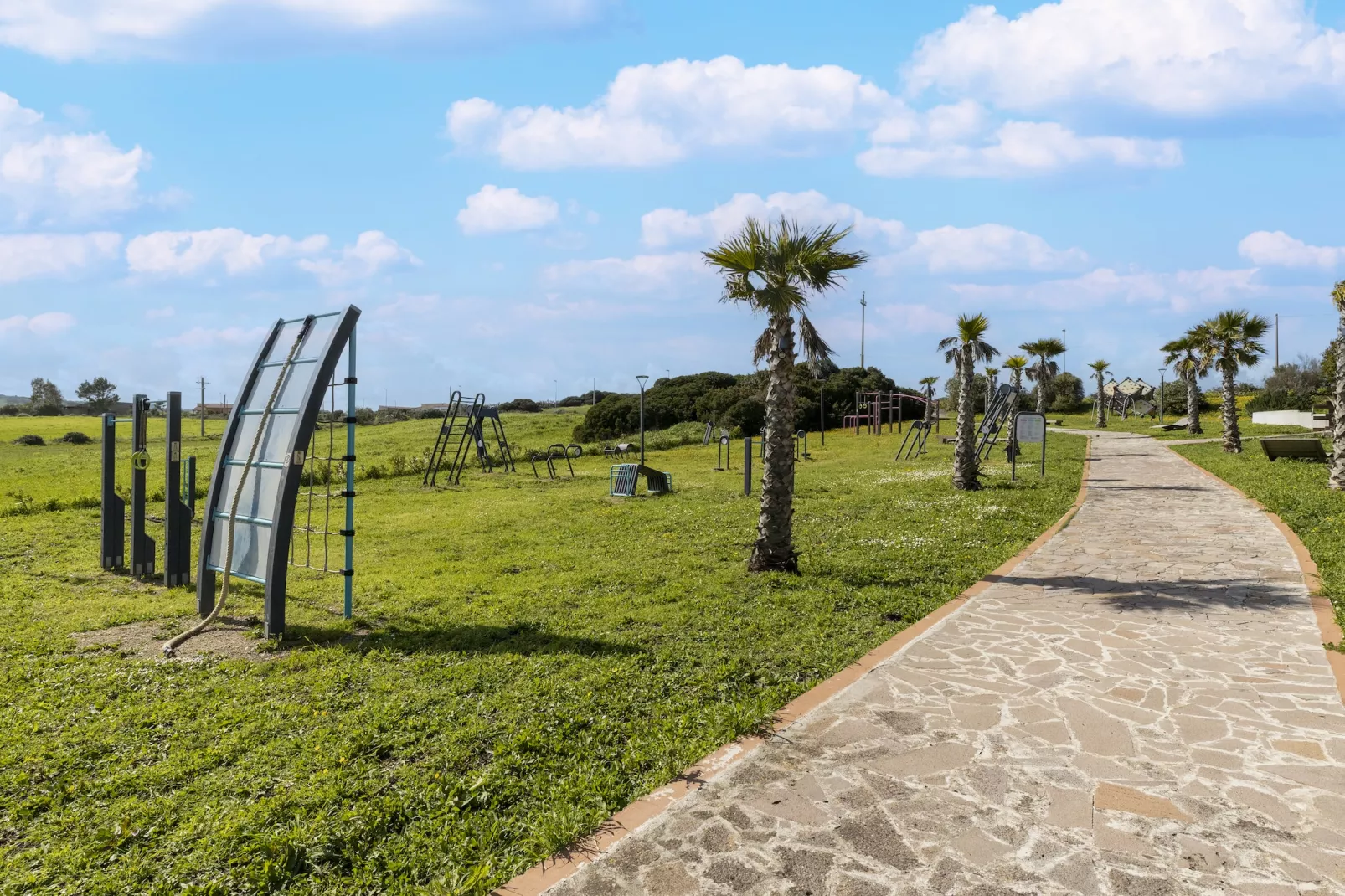 CASA ALBERICI - Areas within 1km in summer