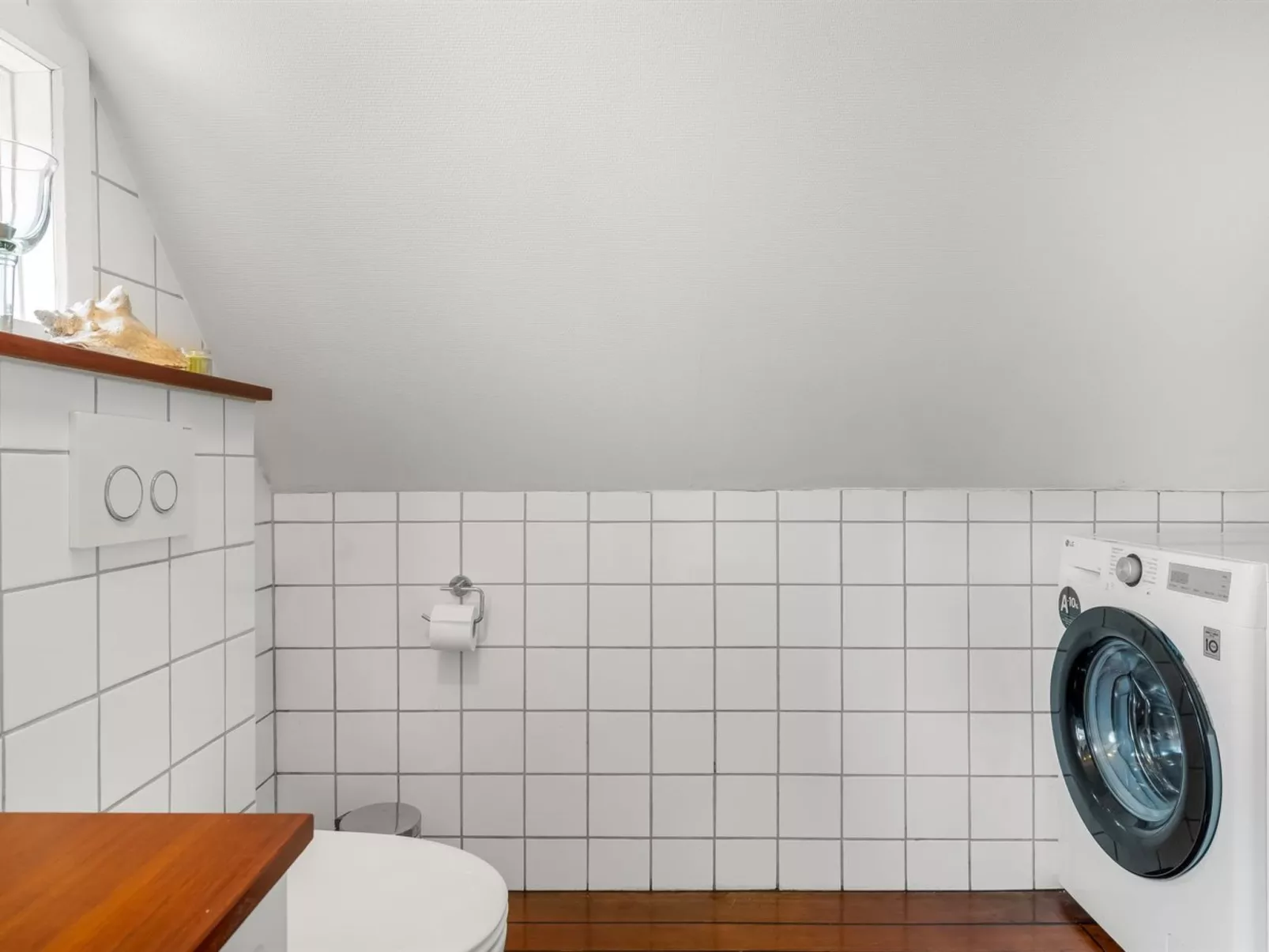 "Reika" - 500m from the sea - Drinnen