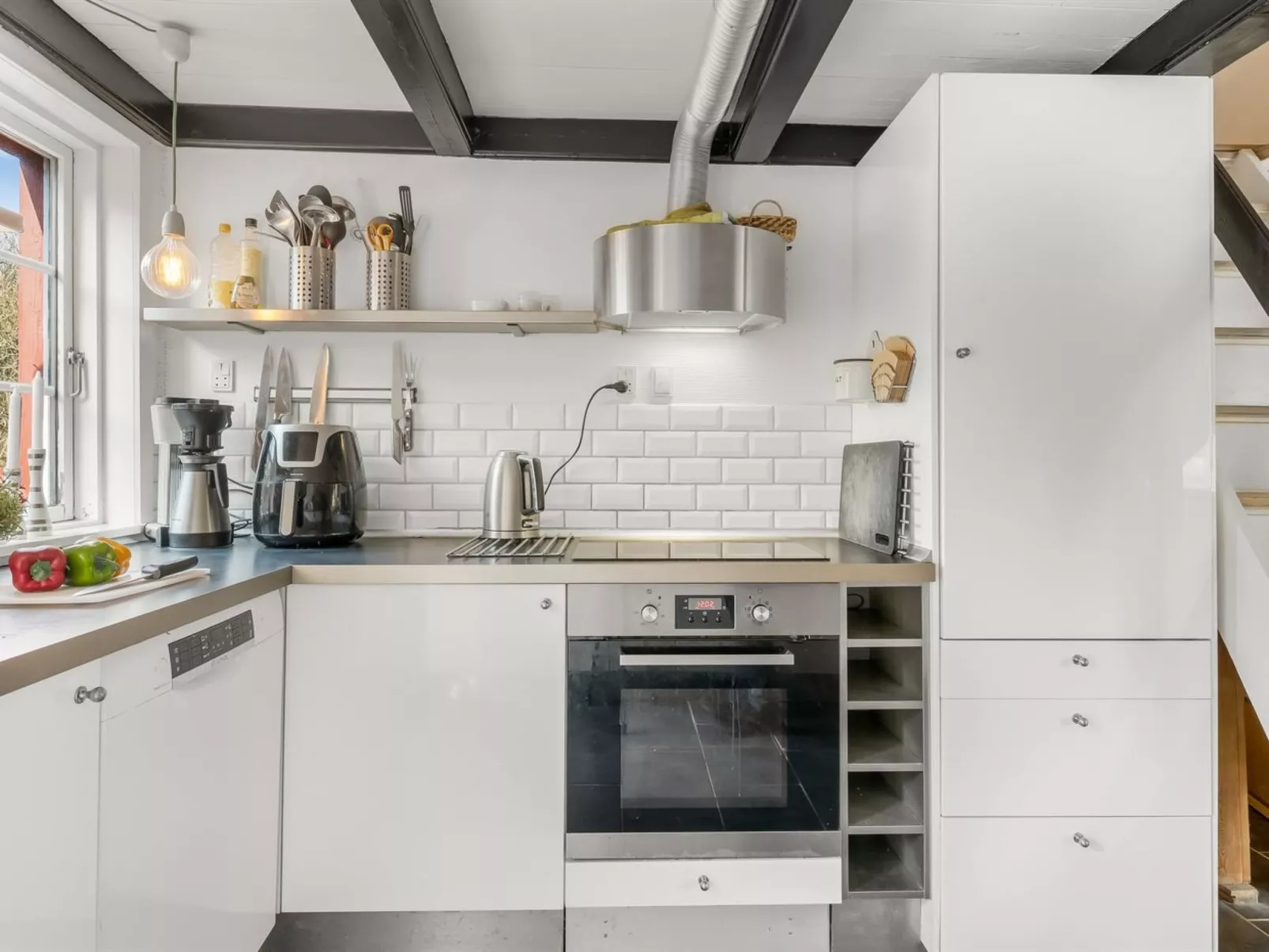 "Reika" - 500m from the sea - Drinnen