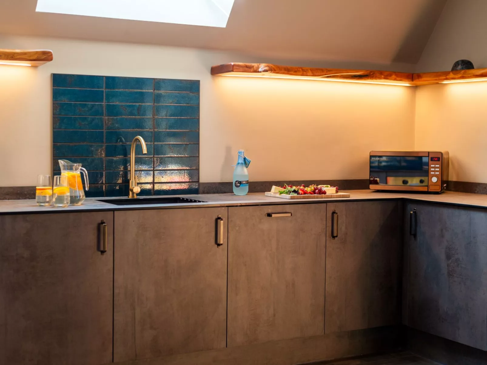 Beach & Lobster House - Drinnen