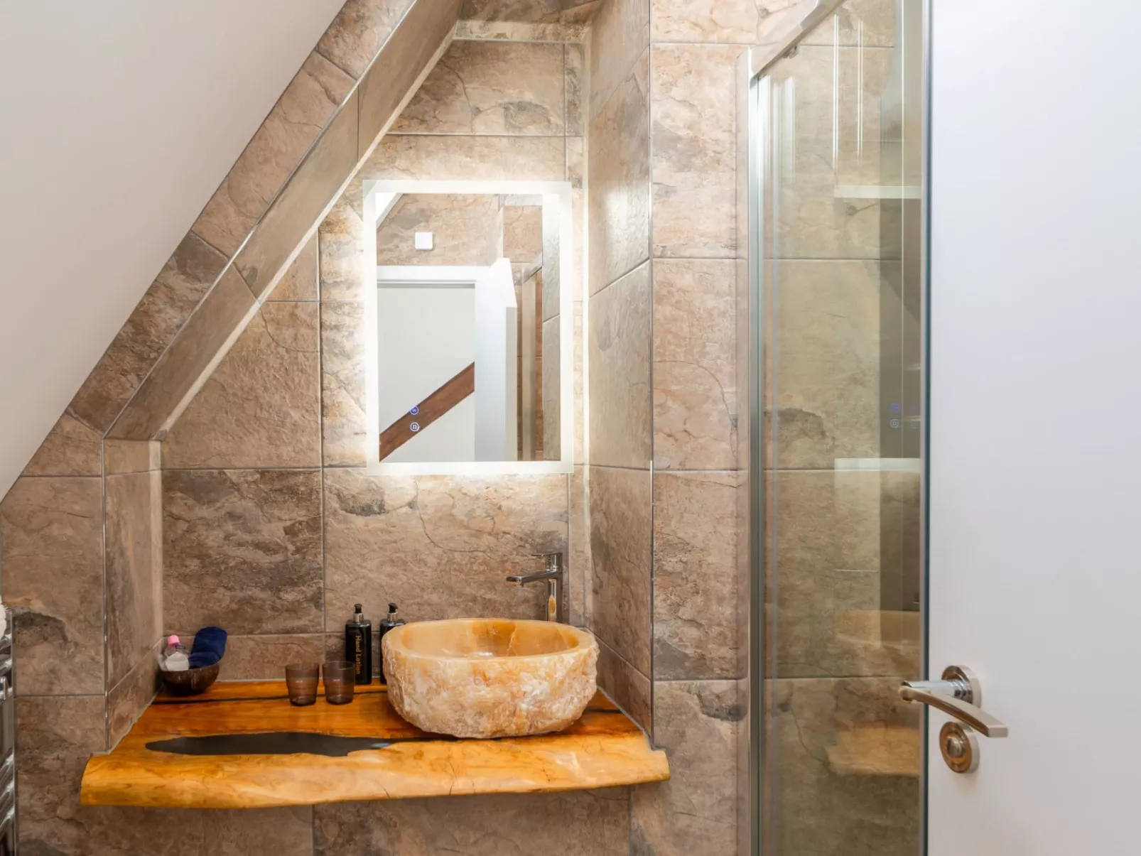 Beach & Lobster House - Drinnen