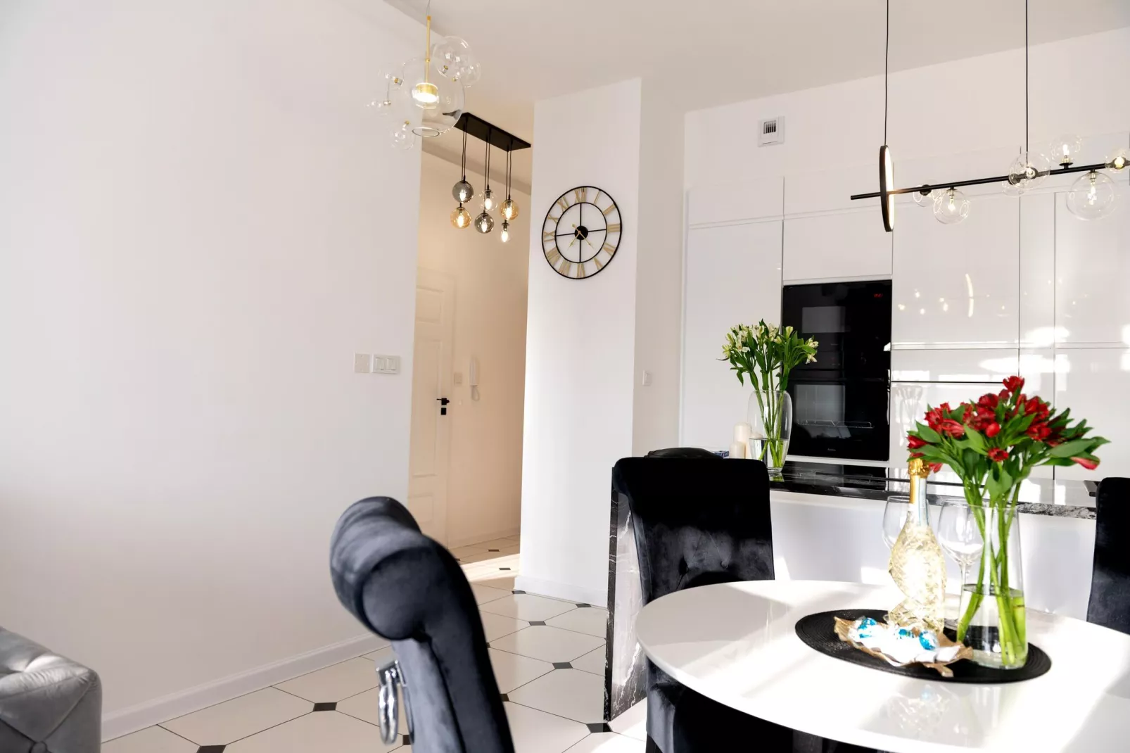 Apartamenty Spadochroniarzy 10D Nr 23-Living room