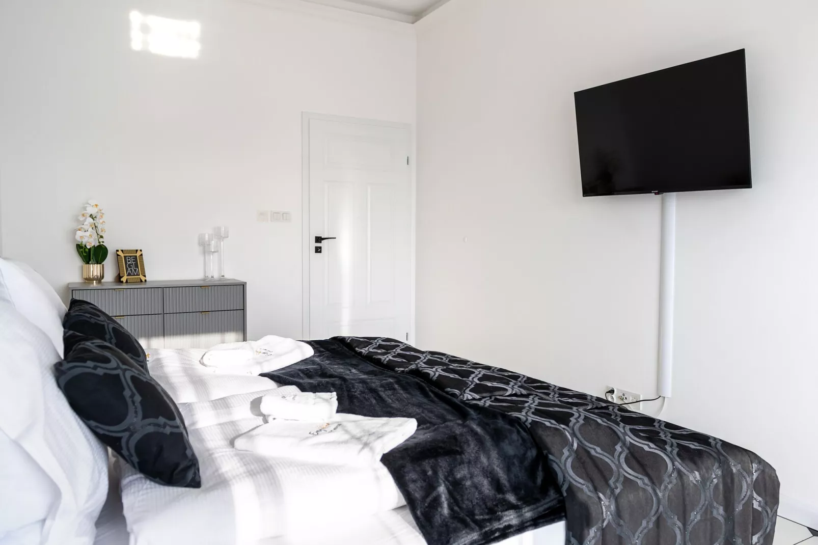 Apartamenty Spadochroniarzy 10D Nr 23-Living room