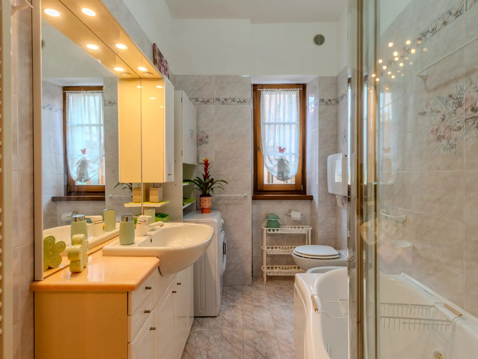 Arcobaleno House GardaLake - Drinnen