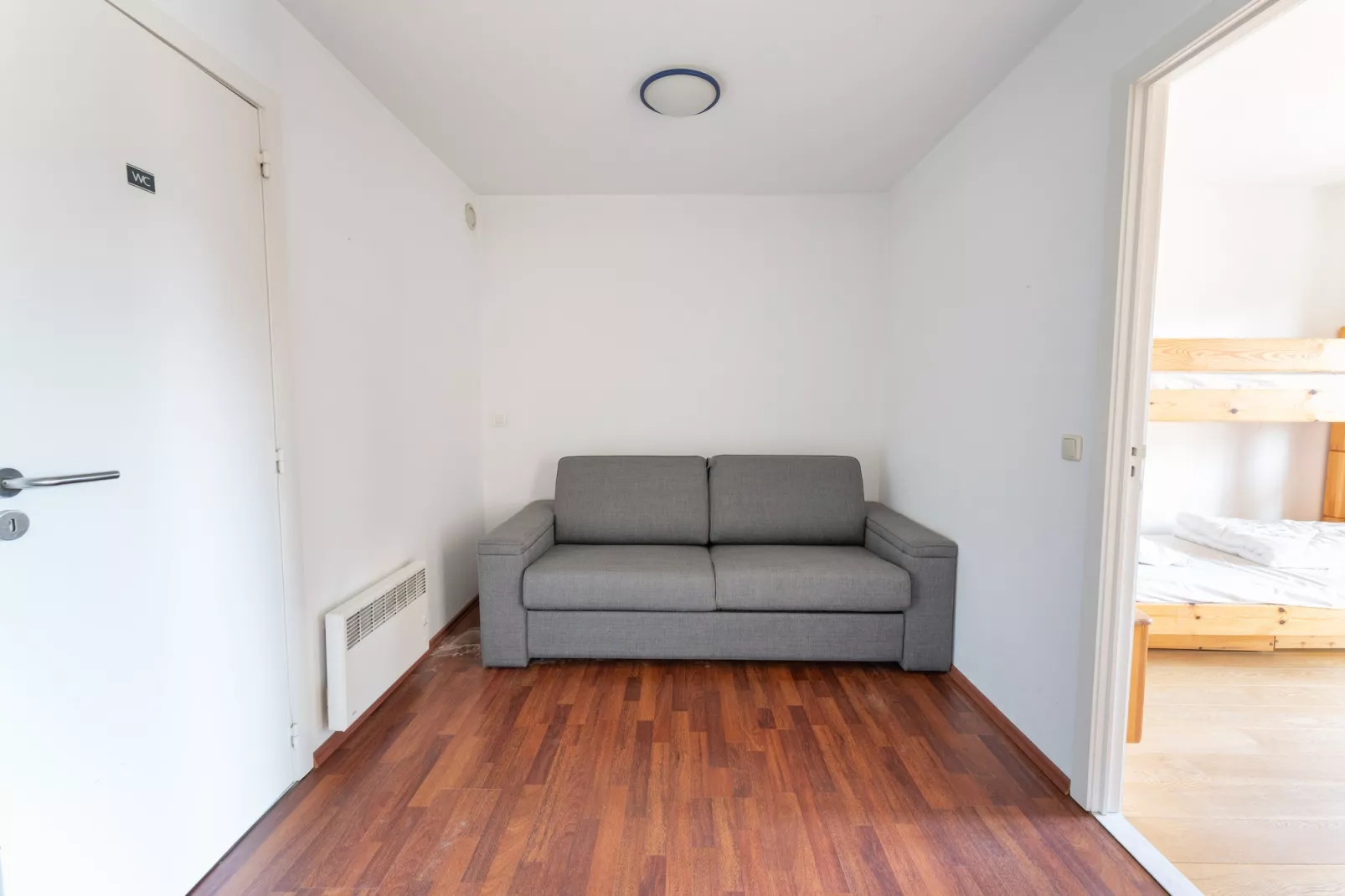 PLAZA A2/2011 - Salon